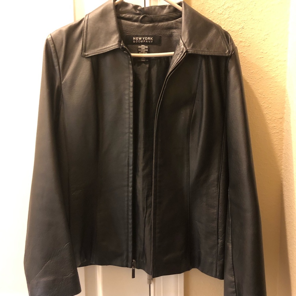 Women’s leather jacket